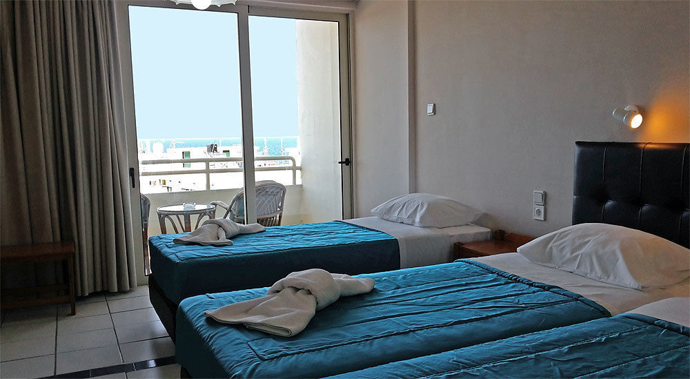 Irene Hotel Chrissi Akti Chania Exterior foto