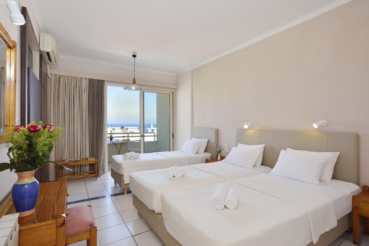 Irene Hotel Chrissi Akti Chania Exterior foto