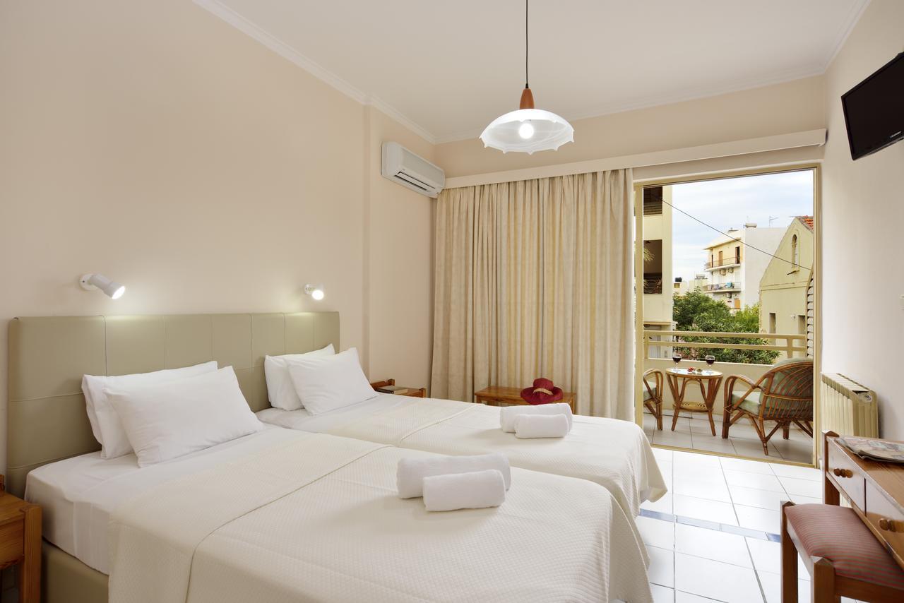 Irene Hotel Chrissi Akti Chania Exterior foto