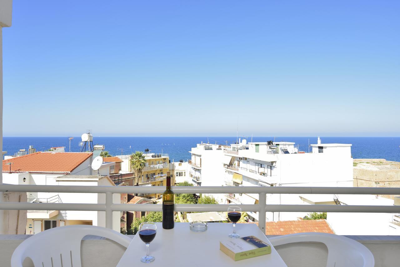 Irene Hotel Chrissi Akti Chania Exterior foto