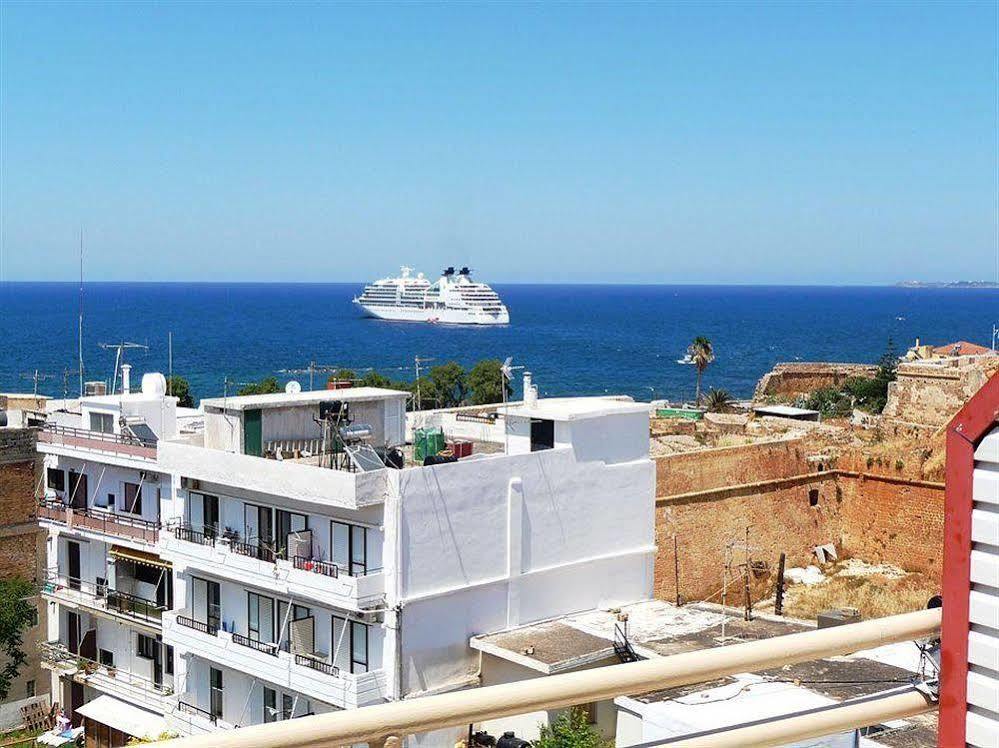 Irene Hotel Chrissi Akti Chania Exterior foto